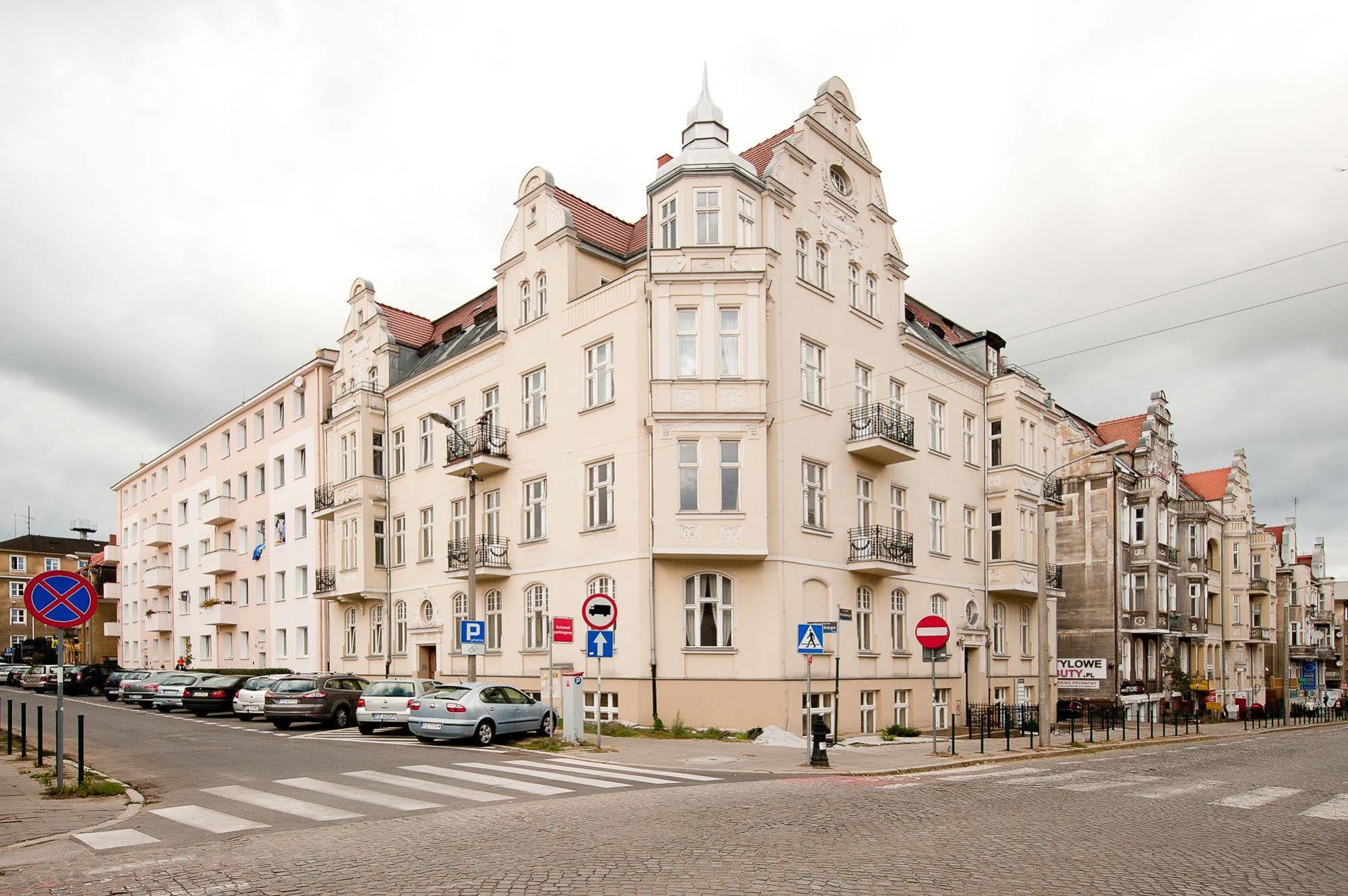 Apartamenty Classico - M9 Poznań Extérieur photo